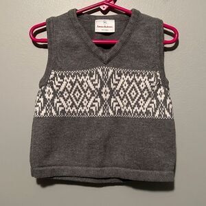 Hanna Andersson Kids' Gray White Knit V-Neck Sweater Vest